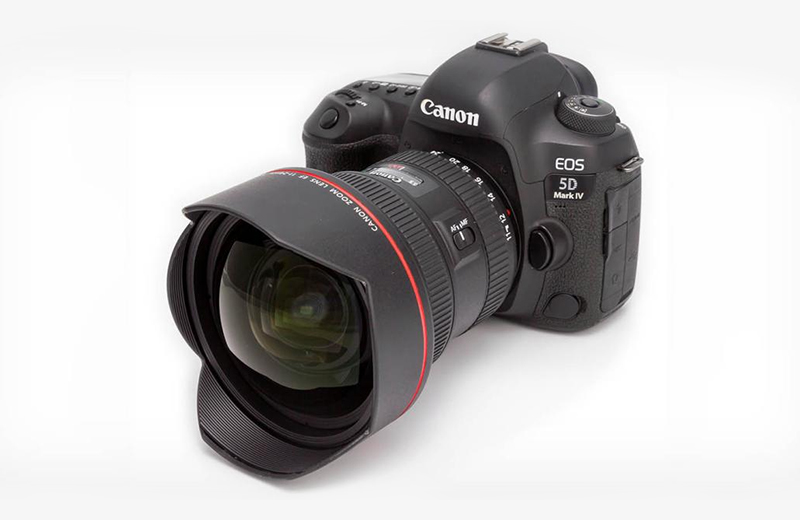 Digital-Single-Lens-Reflex-Camera
