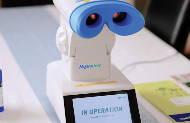 Myopia-treatment-device